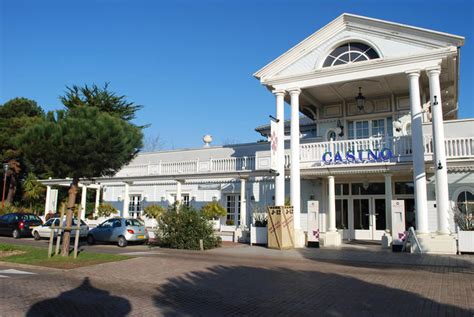 Petit casino les sables dolonne