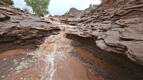 Sião slot canyon flash flood