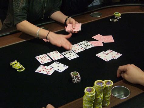 Sur quelsite jouer au poker pt frança